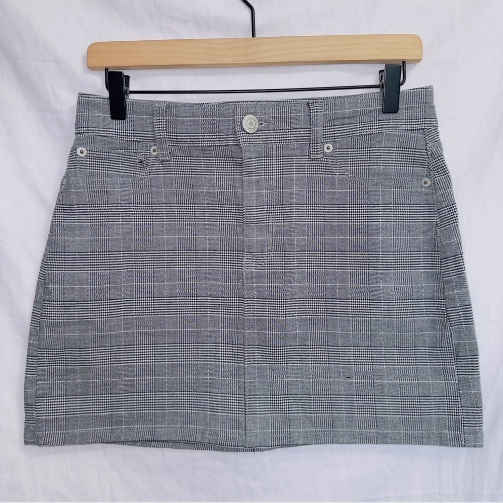 American Eagle AE Gray Plaid High Waisted A-line Mini Skirt size 4